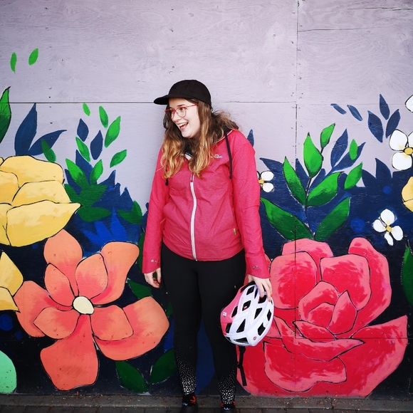 Meet your Posher, Carolyn - Picture 1 of 1